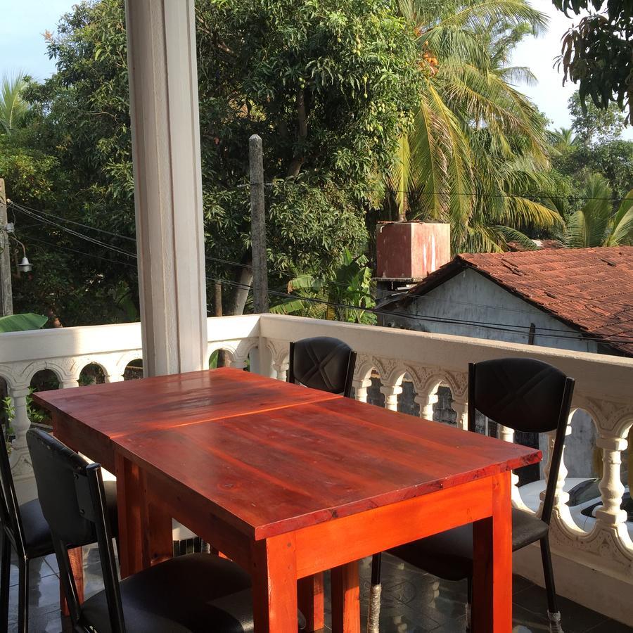 Chill Space Negombo Esterno foto